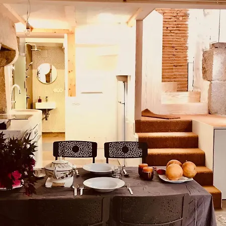 Enjoy The Old Town In A Full Renovated Duplex *