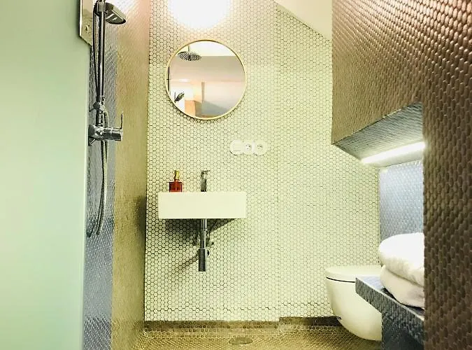 Enjoy The Old Town In A Full Renovated Duplex